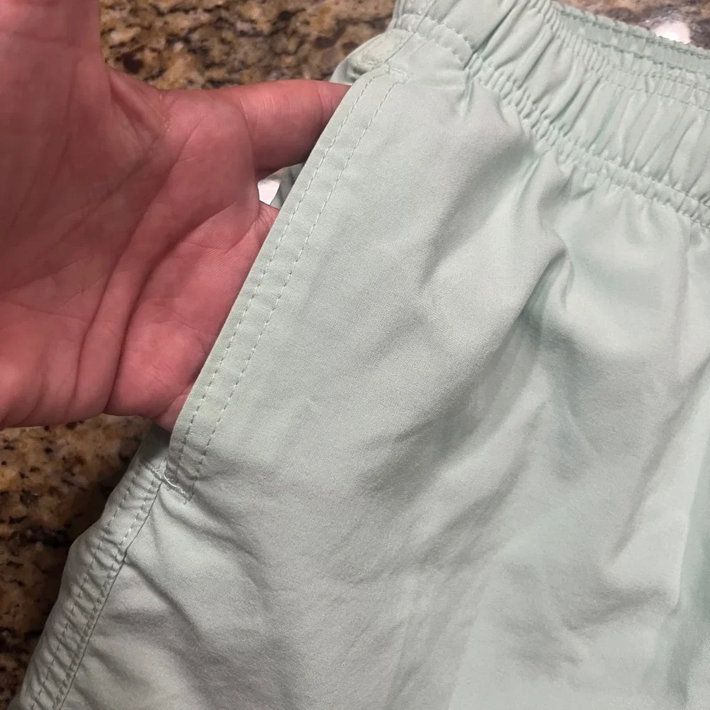 Hollister Mens Mint Green Stretch Swim Trunks Mesh Lined Board Shorts Small 5in